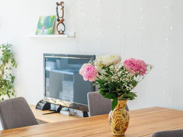 Bright 125 m² Penthouse with Sunny Terrace in Prenzlauer Berg, Berlin Amsterdam Apartments for Rent
