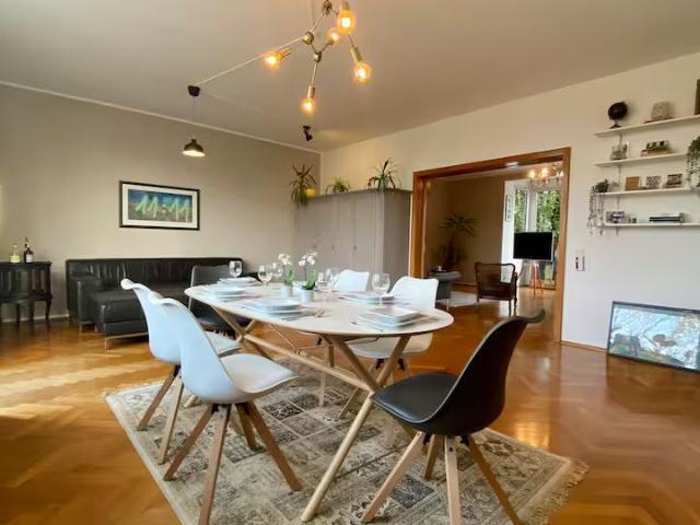 Bright 120 sqm apartment with balcony & garden view – quiet location in Aachen, ideal for longer stays