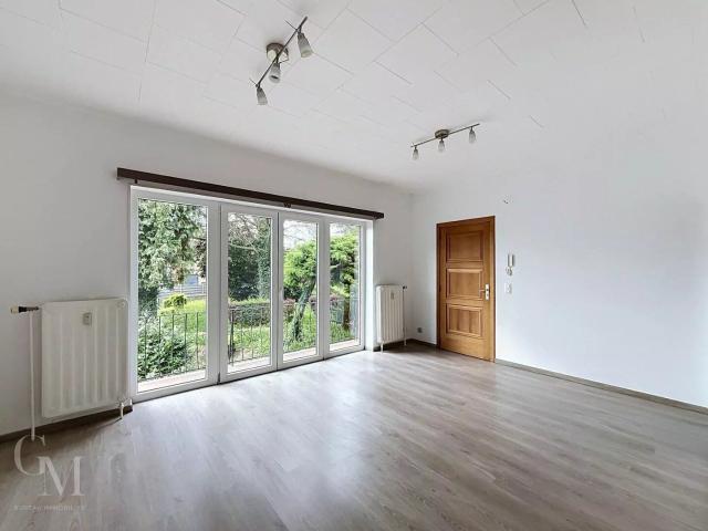 Bright 1 Bedroom Apartment with Garden View in Ransart