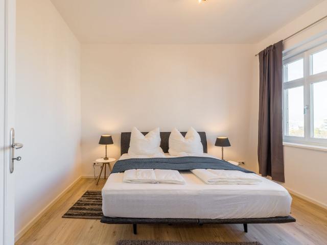 Bright 1 bedroom Apartment in Friedrichshain, Berlin Amsterdam Apartments for Rent