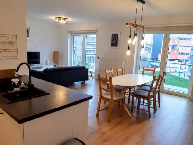 Bright 1 Bedroom Apartment Near Brussels, Heysel & A12
