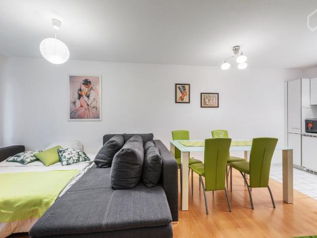 Bright 1 room apartment with balcony in Stuttgart Hedelfingen, Stuttgart Amsterdam Apartments for Rent