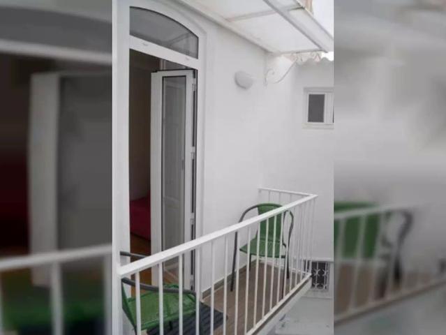 Bright 2 bedroom apartment for rent near Metro in central Anjos