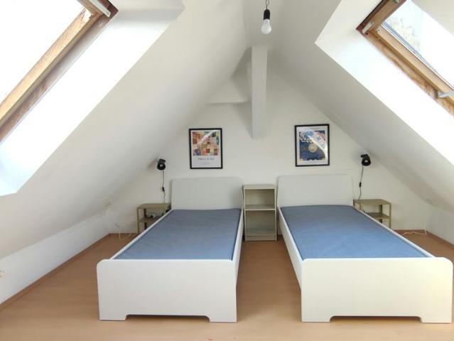 Bright 2 bedroom apartment in Essen Altendorf, Essen Amsterdam Apartments for Rent