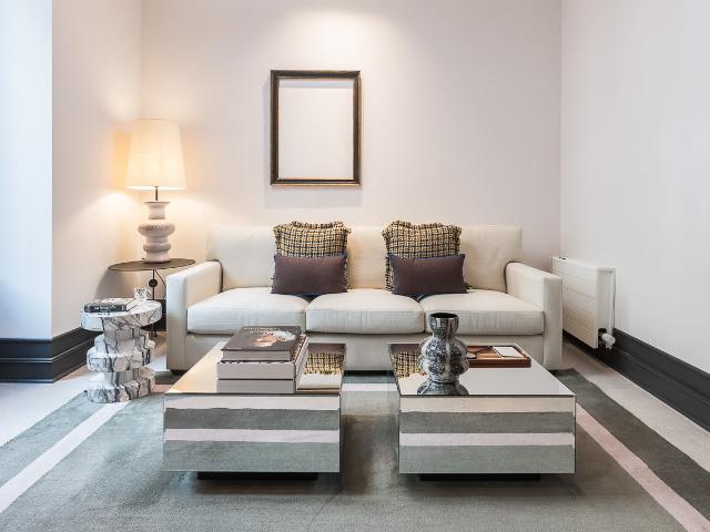 Bright 2 bedroom apartment in Justicia neighbourhood