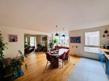 Bright 2 Bedroom Furnished Apartment – Clamart Town Center
