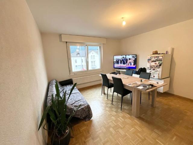 Bright 2 room apartment