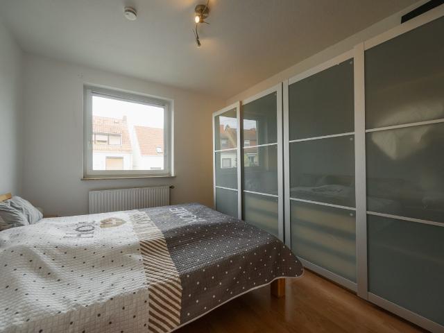 Bright 2 room apartment with balcony near Tabakquartier, Bremen Amsterdam Apartments for Rent