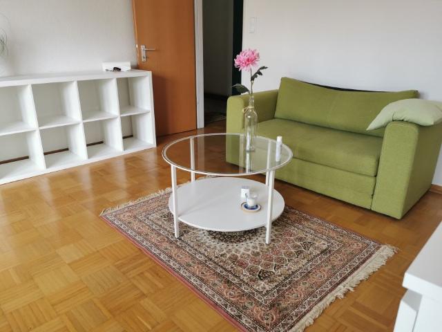 Bright 2 room apartment with balcony within walking distance to the Medienhafen, Dusseldorf Amsterdam Apartments for Rent