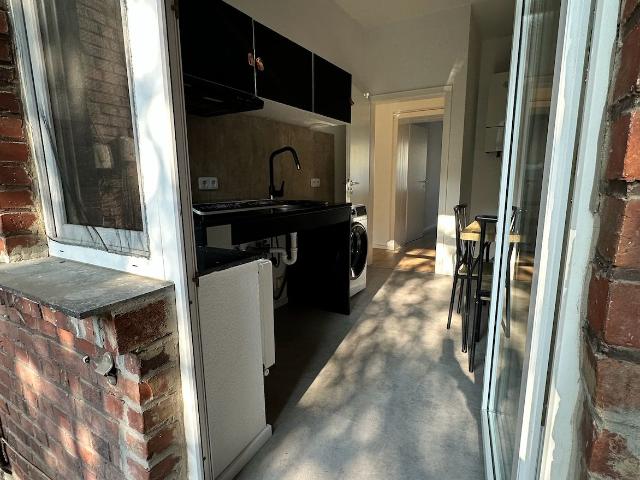 Bright 2 room apartment with garden & workspace – newly renovated in Aachen, Aachen Amsterdam Apartments for Rent
