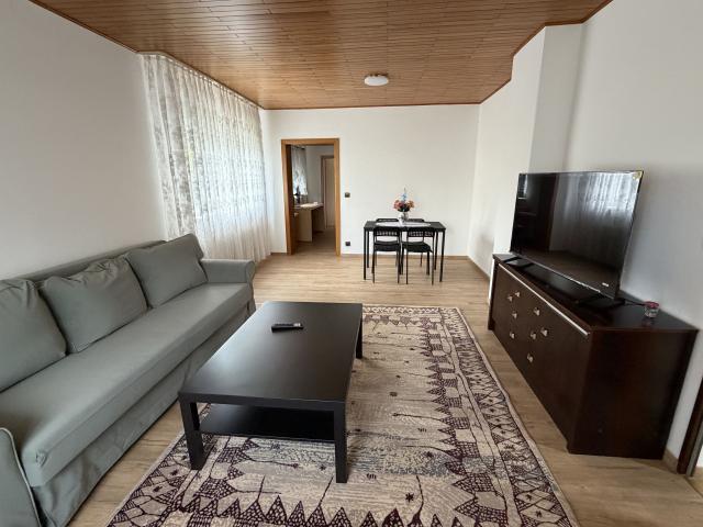 Bright 2 room apartment with home office area in Berlin Wittenau