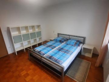 Bright 2 Room Apartment with South Facing Balcony in Munich – Sendling Westpark