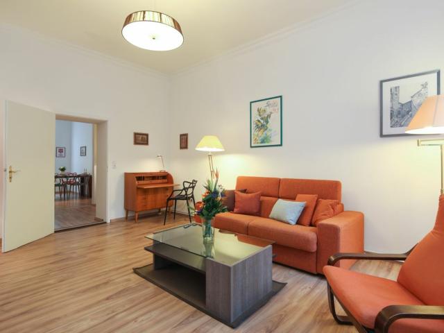Bright 2 Room Apartment in Kollwitzkiez, Prenzlauer Berg – 78 m²
