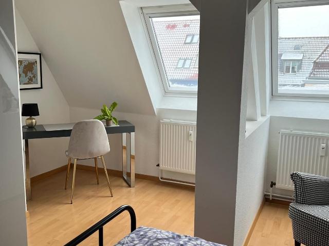 Bright 2 room penthouse apartment with roof terrace in Charlottenburg – furnished, Berlin Amsterdam Apartments for Rent