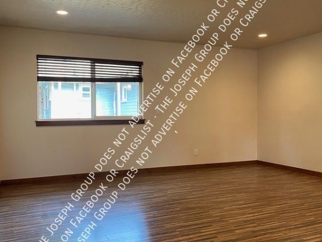Bright 4 Bed Bellingham Home Close to WWU Campus