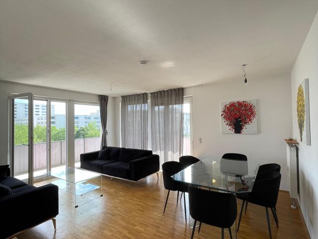 Bright 4 room apartment for interim rent August & September Munich, Munchen Amsterdam Apartments for Rent