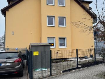 Bright 4 room apartment in a quiet location