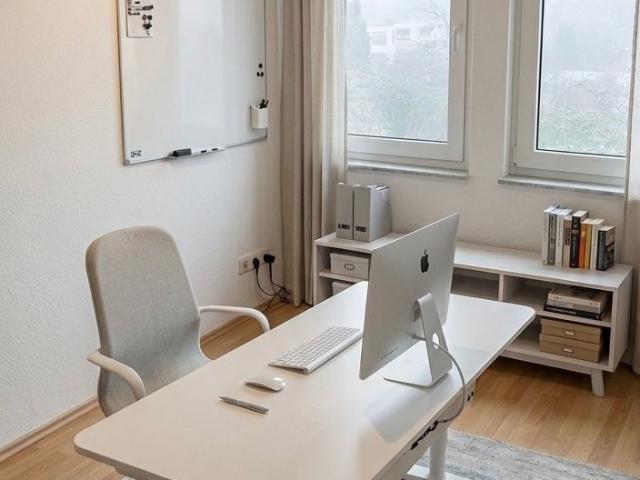 Bright 72sqm Designer Apartment near Mercedes, Rheinmetall, TKMS – Balcony, Office & Underground Parking, Bremen Amsterdam Apartments for Rent