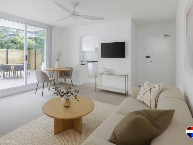 Bright Coastal Apartment Walk to Beach & Transport