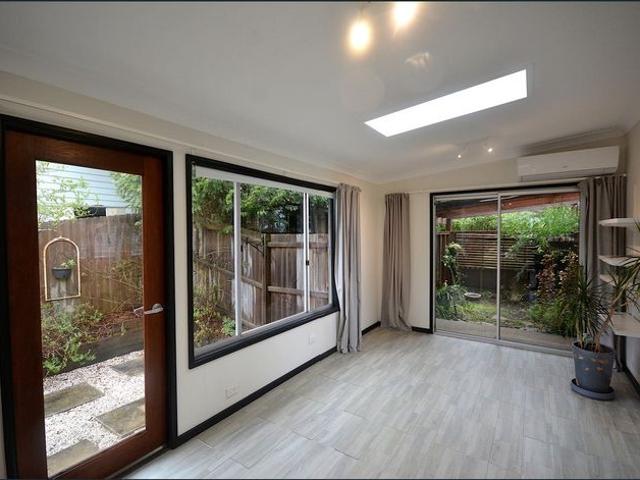 Bright & Comfortable Easy Living
