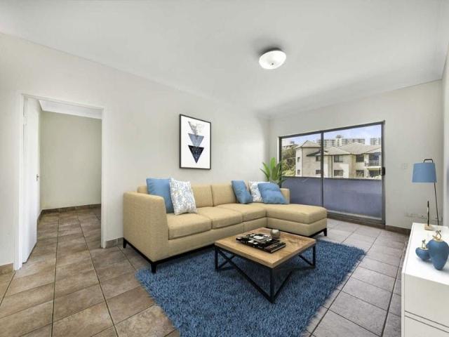 Bright & Convenient 2 Bedroom Unit in the Heart of Parramatta