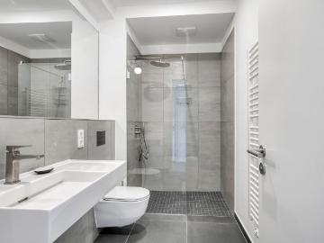 Bright, Centrally Located Mitte 2BR near Potsdamer Platz, Berlin Amsterdam Apartments for Rent