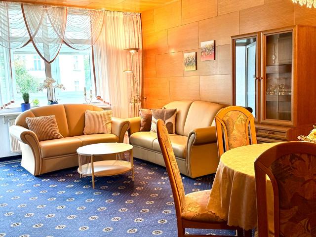 Bright, charming 2.5 room apartment with a cozy balcony in Reinickendorf, Berlin Amsterdam Apartments for Rent