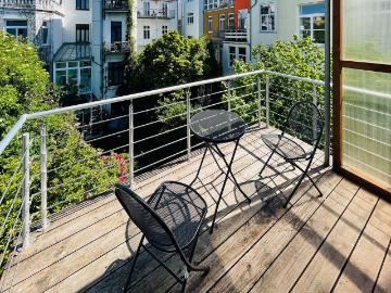 Bright & Charming Fully Furnished Apartment in the Heart of Bremen’s “Viertel” – Available Now!, Bremen Amsterdam Apartments for Rent