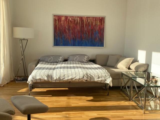 Bright, charming luxuary apartment seaview Ostkreuz, Berlin Amsterdam Apartments for Rent