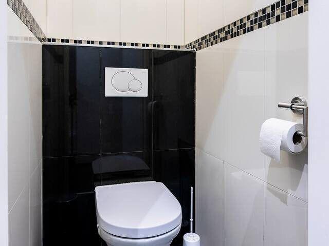 Bright and Modern 1 Bedroom Apartment, Vienna Amsterdam Apartments for Rent