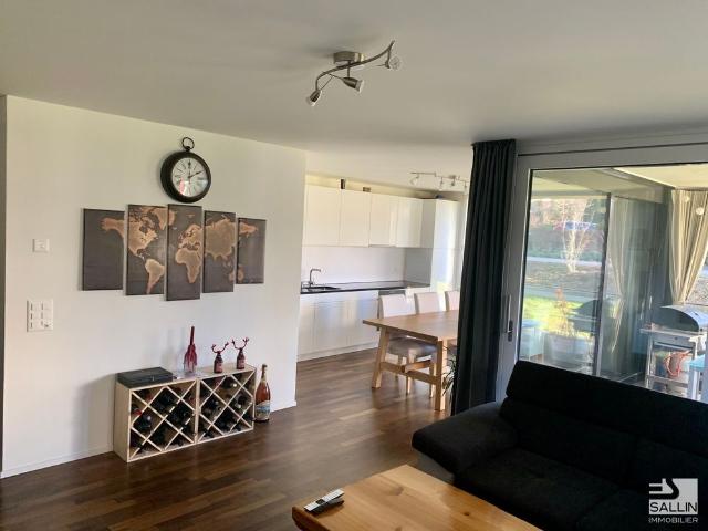BRIGHT AND MODERN 2½ ROOM APARTMENT
