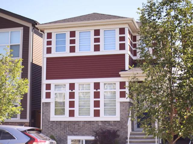 Bright and modern 3 bedroom main floor with double attached garage!