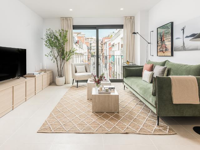 Bright and modern apartment in the Gràcia neighborhood