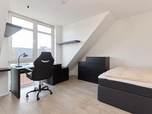 Bright and modern apartment with a large rooftop terrace in Aachen, Aachen Amsterdam Apartments for Rent