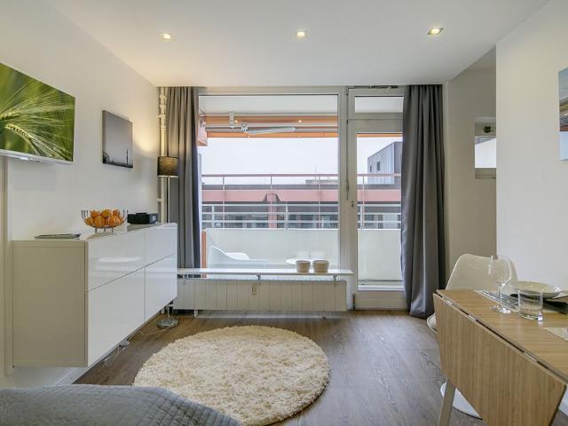 Bright and modern studio apartment with balcony