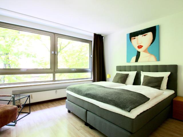 Bright and modernly refurbished apartment near Chlodwigplatz, Koln Amsterdam Apartments for Rent