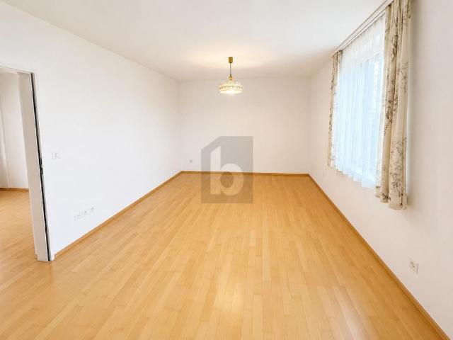 BRIGHT AND AIRY WITH BEAUTIFUL VIEWS