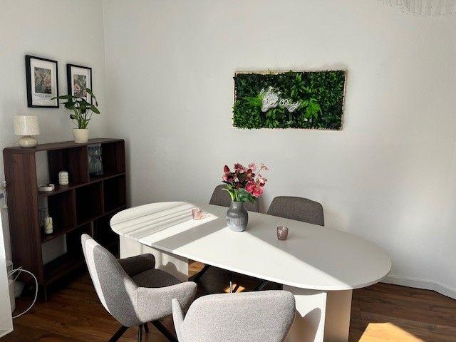 Bright and beautiful apartment with flair in a central and quiet location, Dusseldorf Amsterdam Apartments for Rent