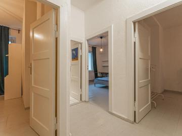 Bright and big single bedroom in Britz