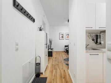Bright and centrally located apartment in a chic neighborhood, Vienna Amsterdam Apartments for Rent