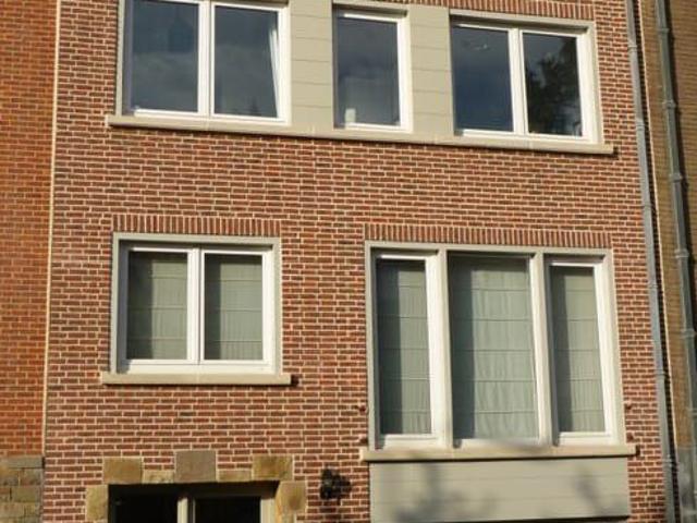 Bright and charming house, 4 bedrooms, beautiful garden