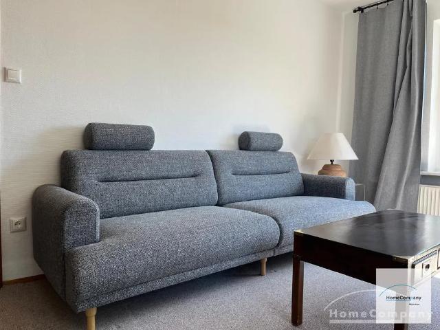 Bright and Comfortably Furnished 3 Room Apartment with Rooftop Terrace