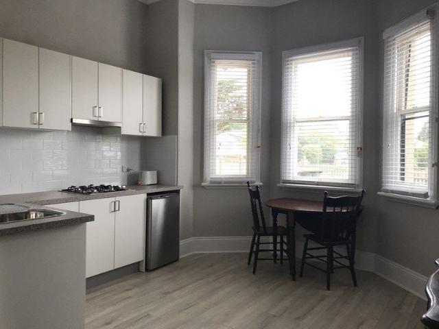 Bright and Comfortable One Bedroom Unit