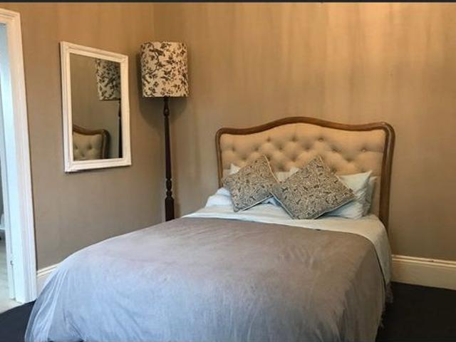 Bright and Comfortable One Bedroom Unit