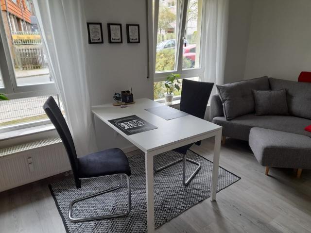 bright and comfortable studio in western location of Hanover, Hannover Amsterdam Apartments for Rent