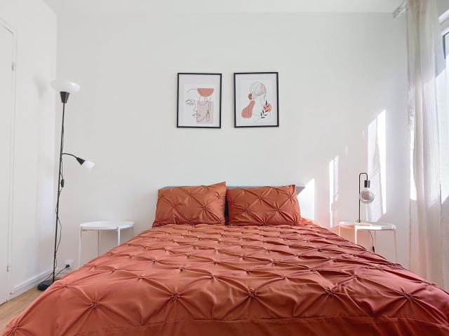 Bright and cozy apartment near Paris