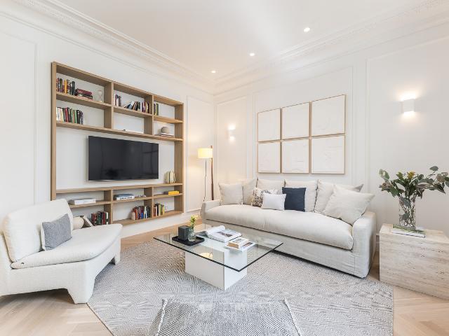 Bright and Elegant Apartment in Justicia