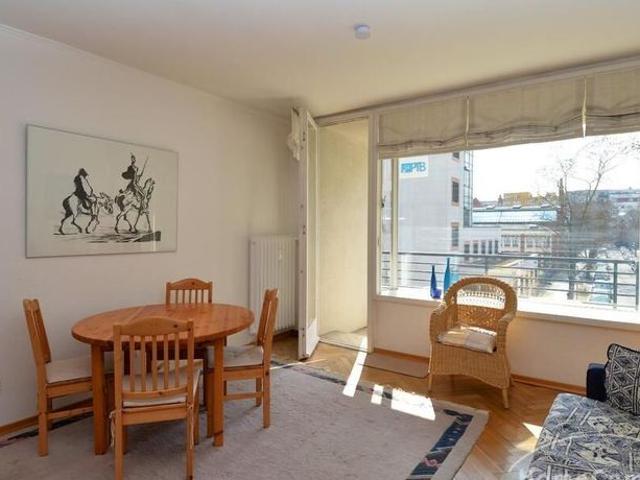 Bright and furnished 2 bedroom apartment in Charlottenburg