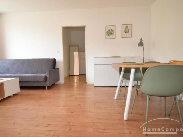 Bright and furnished apartment in Moabit