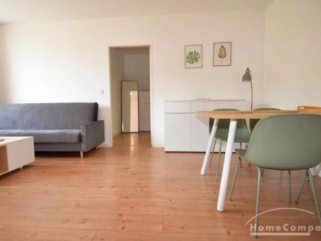 Bright and furnished apartment in Moabit